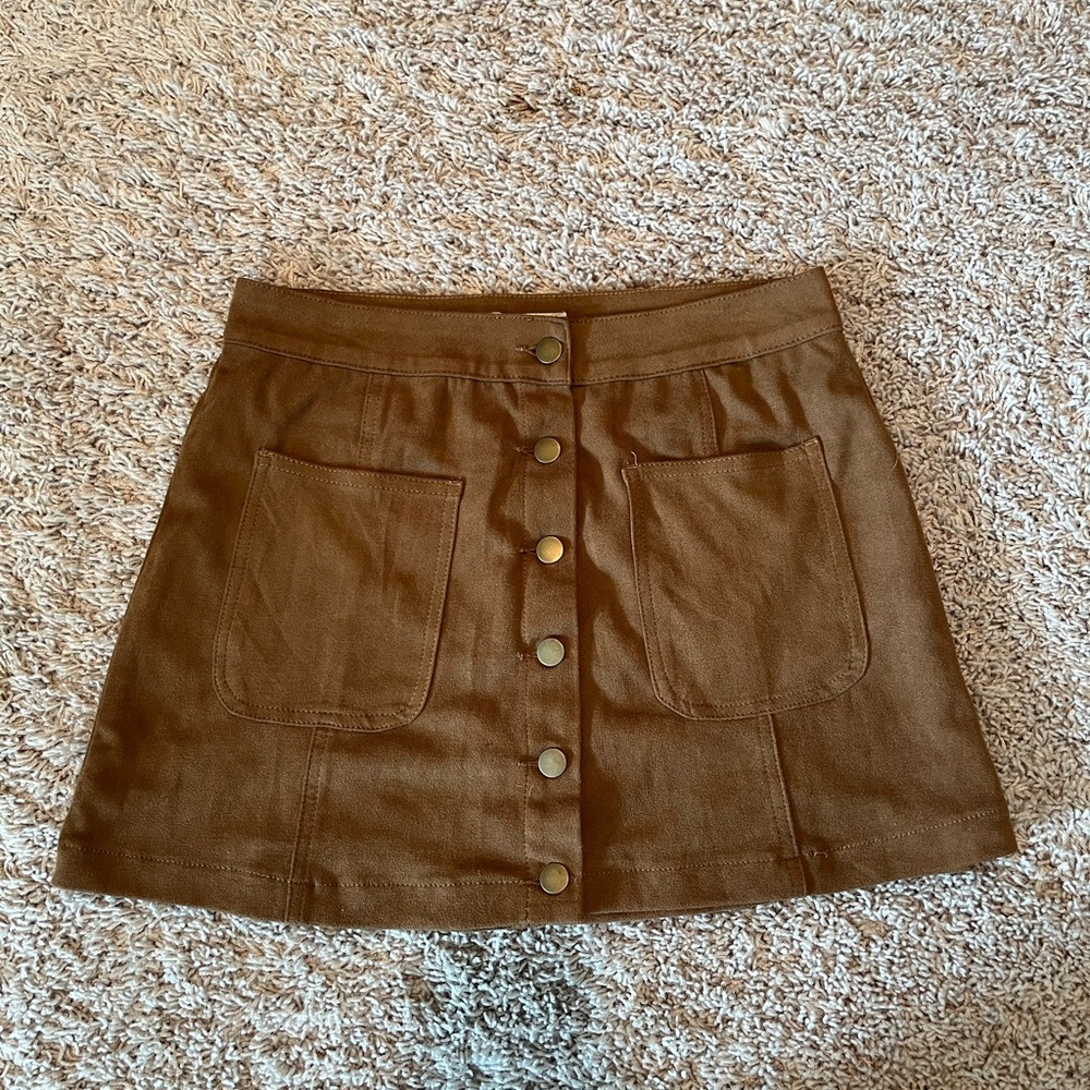 Brown suede button skirt